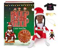 Snoop on a Stoop 2023, Elfe sur une Étagère, Poupée, Boîte de 30,5 cm, Jouet, T-shirt, Lunettes de Soleil, Chaîne + Coffret Cadeau de Grande Taille (Édition Spéciale Blunt)