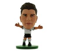 SoccerStarz SOC589 - Deutsch Nationalmannschaft Mario Gomez, Heimtrikot