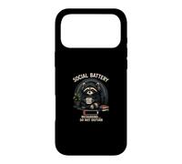 Social Battery Low Recharging Raccoon Coffee Introverti Coque pour iPhone 17 Pro Max