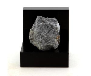 Sodalite. 19.04 Ct. Mont Saint-Hilaire, Québec, Canada.