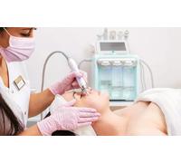 Soin du visage peeling dermatologique de 30 min. - réservé aux femmes