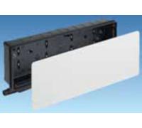 Solera 78 Boîte pré-équipement d'air conditionné Sortie verticale.