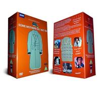 Some Mothers Do 'Ave 'Em: BBC Series - Complete Seasons 1, 2 & 3 + Exclusive Christmas Specials (4 Disc Box Set) [DVD]