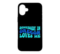 Somebody in Oregon Loves Me Modern Boho Vibe Coque pour iPhone 16 Plus