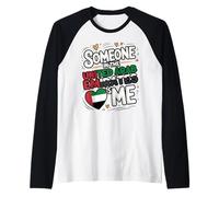 Someone in The United Arab Emirates Me Dubai Abu Dhabi Manche Raglan