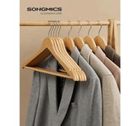 SONGMICS Cintre Bois, Lot de 10, avec Encoches Antiglisse, Barre Antiglisse pour Pantalons, Crochet Pivotant 360°, pour Costumes, Chemises, Manteaux Couleur Boisée et Argent