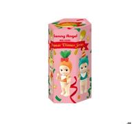 Sonny Angel Une Figurine bébé série Christmas Dinner (noël) 2024