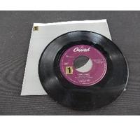 SONNY JAMES - SONNY JAMES young love/ you're the reason CAPITOL 3602 (45 single vinyl record)