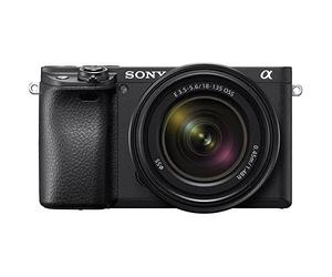 Sony Alpha 6400 | Appareil Photo Numérique Hybride APS-C en kit avec l'Objectif Zoom E 18-135mm f/3.5-5.6 OSS ( 24,2 MP, AF en 0.02s, Suivi des Yeux, 4K HLG, Ecran Selfie Vlogging ) (ILCE6400, A6400)
