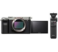 Sony Alpha 7C | Appareil Photo numérique Hybride à Objectif Interchangeable à capteur Plein Format Argent + poignée trépied