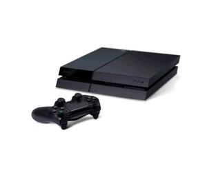 Sony PlayStation 4 + Bloodborne + Batman:AK 500 Go Wifi Noir