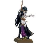 Sorcière Suprême des Elfes Noirs