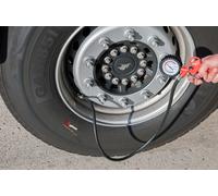 Soufflette à pneu avec manomètre KS Tools 515.1950