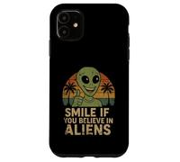 Souriez si vous croyez aux extraterrestres, amateurs de science-fiction Coque pour iPhone 11