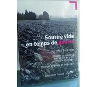 Sourire Vide En Temps De Guerre