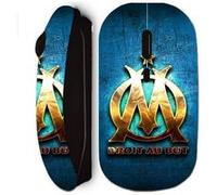 Souris noir sans Fil OM dorée brilant droit au but fond bleu Maniacase Noir G