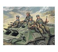 ICM 35637 - 1:35 Transport De Troupes Blindé Soviétique - Neuf