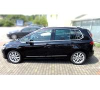 Spangenberg, bandes de protection latérales noires, compatible avec Volkswagen VW Golf Sportsvan Van berline à partir de l'année 02.2014- F11 (3700011)