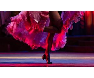 Spectacle au Cabaret Dory Arena : 4 personnes / Autour de l’arène / Dîner