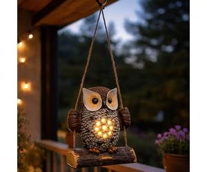 Spetebo Figurine de jardin solaire en forme de chouette sur balançoire à suspendre - 17 x 14 cm - Figurine de hibou blanc chaud - Étanche - Pour l'extérieur - Lampe décorative - Éclairage de jardin