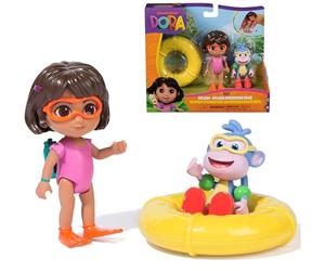 Spin Master Dora, Set d'aventure Date Un Plongeon, avec Accessoires et Figurines de Dora et Bottes, Jouets pour garçons et Filles à partir de 3 Ans