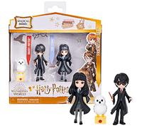 SpinMaster HARRY POTTER - PACK AMITIÉ MAGICAL MINIS HARRY & CHO WIZARDING WORLD - Coffret Amitié 2 Figurines Poupées Articulées Harry et Cho 8 cm Avec Accessoires - 6061832 - Jouet Enfant 5 ans et +