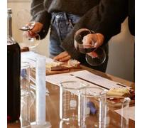 Sport Découverte Atelier Assemblage de Vin au Musée du Vin de Bordeaux