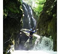 Sport Découverte Descente en Canyoning près de Pau