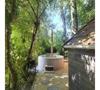 Sport Découverte Nuit en Cabane avec Bain Nordique Privatif près de Saint-Lô