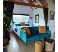 Sport Découverte Nuit en Cabane Perchée avec Spa près de Loudéac