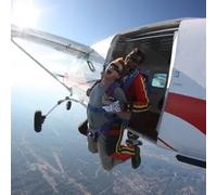 Sport Découverte Saut en Parachute près de Bourg-en-Bresse