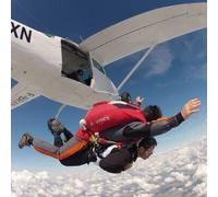Sport Découverte Saut en Parachute Tandem près de Versailles