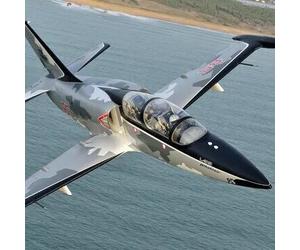 Sport Découverte Vol en Avion de Chasse L-39 à Avignon