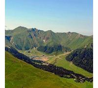 Sport Découverte Week end Survol des Volcans d'Auvergne en Hélicoptère