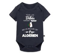 Spreadshirt Bébé Avec Papa Algérien - Cadeau Grossesse ou Naissance Drôle Algérie Body Manches Courtes Bébé Bio, 68 (3-6 mois), bleu marine