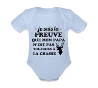 Spreadshirt Je Suis La Preuve Que Mon Papa N'Est Pas Toujours À La Chasse Body Bébé Bio Manches Courtes, 68 (3-6 mois), ciel