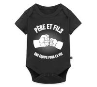 Spreadshirt® Père Et Fils Une Équipe Pour La Vie Cadeau Papa Fier Body Bébé Bio Manches Courtes, 0-3 mois, noir