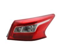 SQOFJGIGN Feux ArrièRes Auto Feu Arrière LED Pour Nissan Accessoires De Voiture Pour Sentra 2016 2017 2018 Avertissement De Freinage Feu Antibrouillard Clignotant Les Feux ArrièRe(droite)