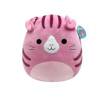 Squishmallows Originaux 40cm Geraldine L'Écossais Rose Chat à Plis, Ajoute Geraldine à Ton équipe, Peluche Ultra Douce