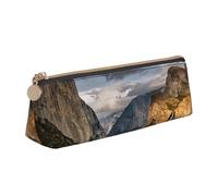 Stadium Before Match Night Trousse à crayons triangulaire et pochette à cosmétiques, organiseur à fermeture éclair en cuir PVC pour l'école, le bureau, les voyages, Parc Yosemite, One Size, Cartable