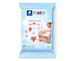 STAEDTLER FIMO air light 8131 Pâte - blanc, 250 g | Pâte autodurcissante extra légère à base de matières naturelles, souple & malléable - prête à l’emploi - Art.-Nr. 8131-0