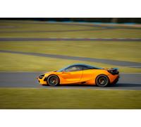 Stage pilotage McLaren Artura - Fay De Bretagne