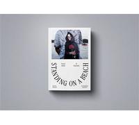 Standing on a beach - Jean-Daniel (J.D.) Beauvallet - Les Editions Braquage - broché - Monographie