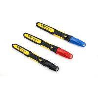 STANLEY 0-47-322 Marqueurs 3 Couleurs - Gamme FATMAX - Corps Bi Matière - Pointe Fine - Marqueur Permanent Résistante À L'Eau Et À L'Huile - Séchage Rapide - Marquage Sur Tout Type De Matériaux