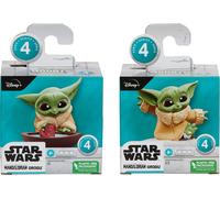 Star Wars Les Mandaloriens PVC-Sammelfigur : L'enfant Grogu (Baby Yoda) Marche sur la neige (6 cm)