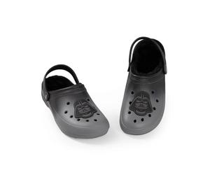 Star Wars Sabots Noirs fourrés Dark Vador pour Homme | Chaussures Confortables à Enfiler | À Porter au Quotidien | Articles Classiques | Idéals pour Les Fans