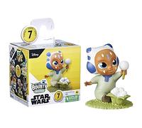 Star Wars The Bounty Collection Série 7, Mini Figurine d'action Ahsoka Tano, Pose de bébé Ahsoka, Jouets Star Wars de 5,7 cm pour garçons et Filles de 4 Ans