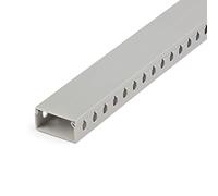 StarTech Chemin de câbles à fente ouverte 50×25 mm 2 m fentes 8 mm PVC UL TAA