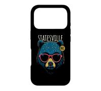 Statesville NC USA Cool Bear Portant des Lunettes de Soleil Coque pour iPhone 17 Pro