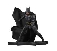 Statue Batman Le Chevalier Noir 24Cm